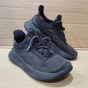Size 3 Boys Black Adidas Sneakers
